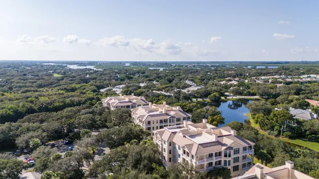 $1,050,000 | 601 North Swim Club Drive, Unit 3, Indian River Shores, FL 32963