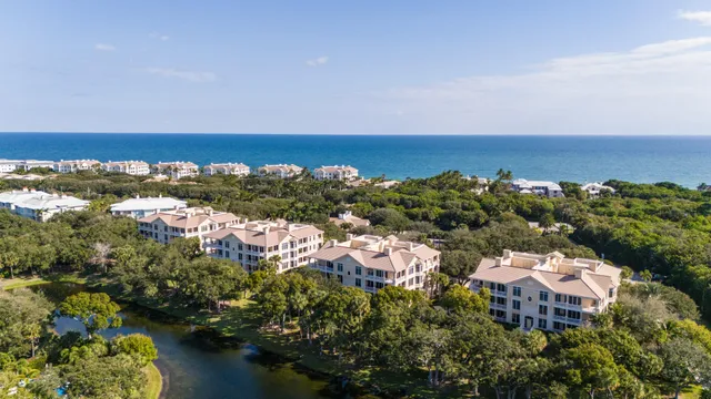 $1,050,000 | 601 North Swim Club Drive, Unit 3, Indian River Shores, FL 32963