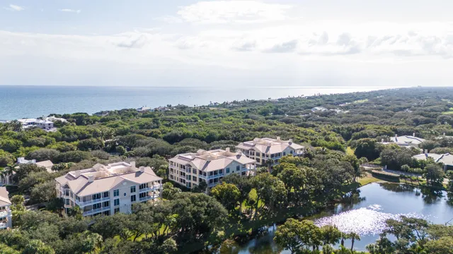 $1,050,000 | 601 North Swim Club Drive, Unit 3, Indian River Shores, FL 32963
