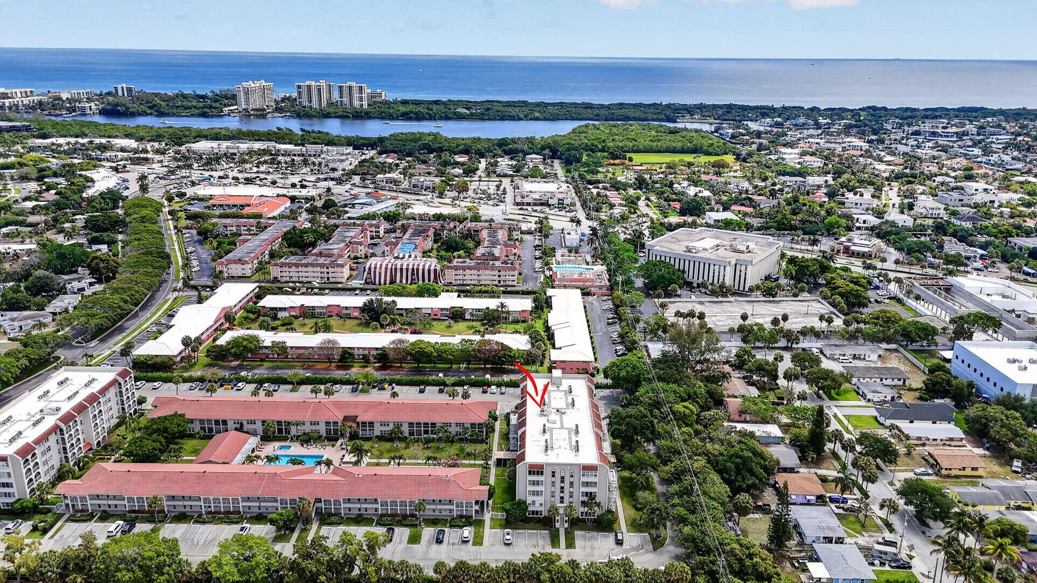250 Northeast 20th Street, Unit 5220 Boca Raton, FL 33431 - Photo 30 of 40 a view of a city
