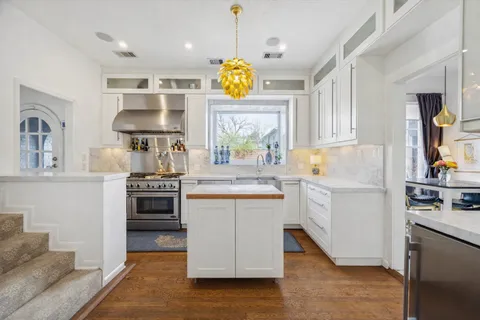 $1,840,000 | 1206 Hyde Park Boulevard, Houston, TX 77006