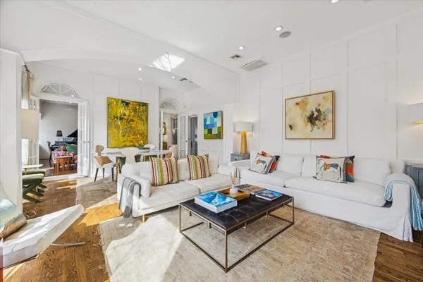 $1,840,000 | 1206 Hyde Park Boulevard, Houston, TX 77006