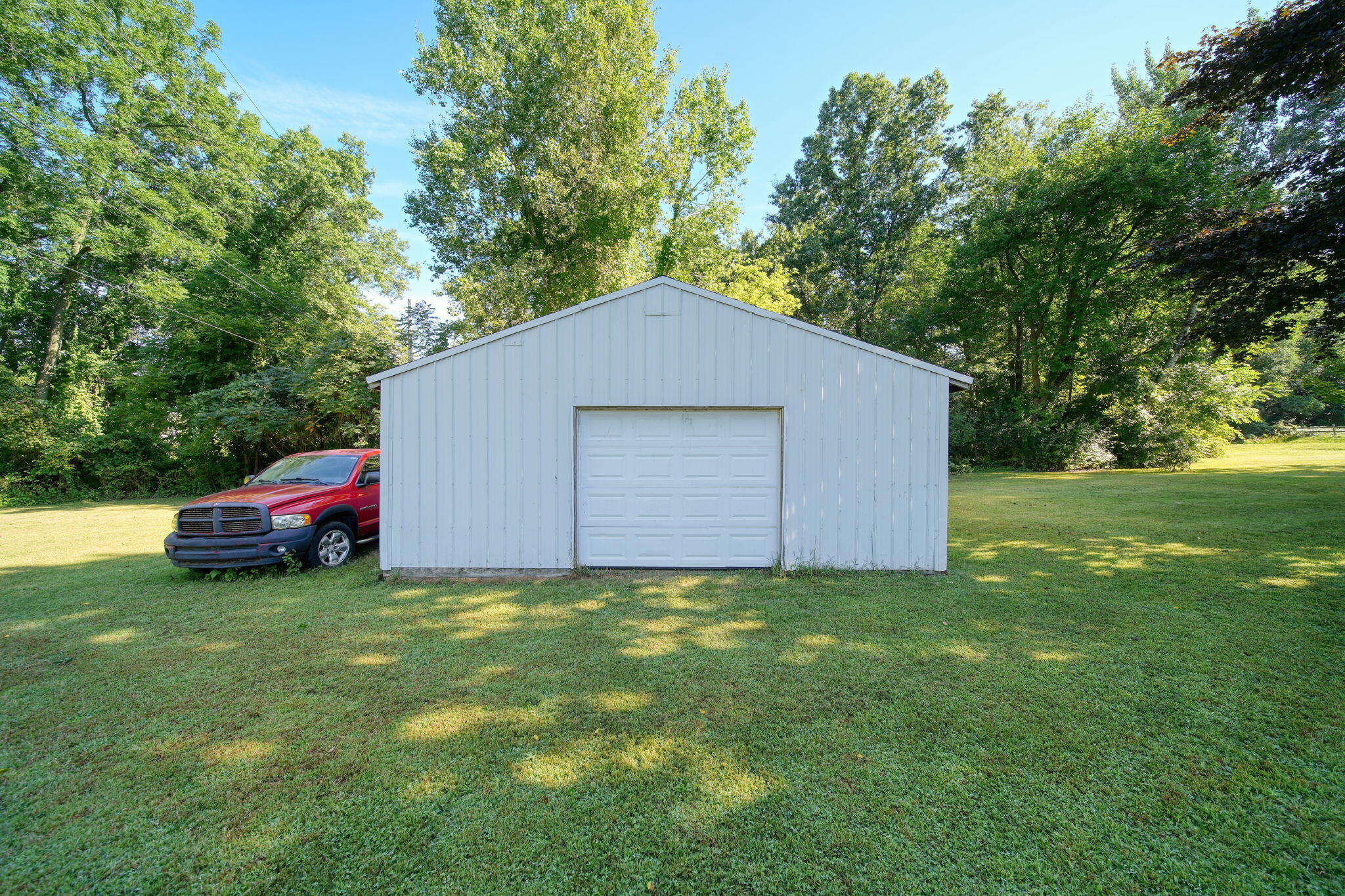 1820 North Sutton Road Jackson, MI 49201 - Photo 5 of 50 35-web-or-mls-DSC00038_HDR