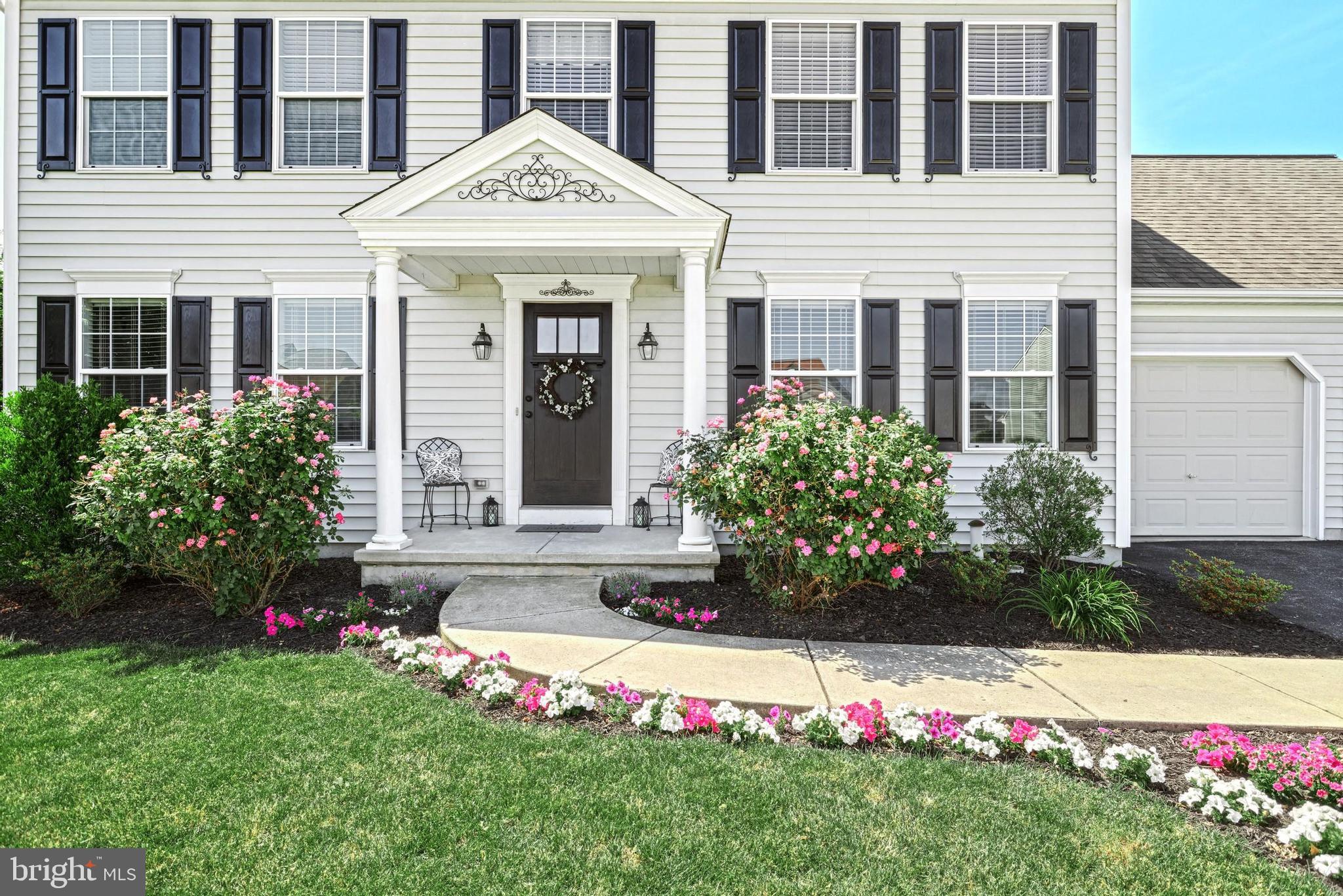 784 Rishel Drive York, PA 17406 - Photo 2 of 35 Gallery Image 2