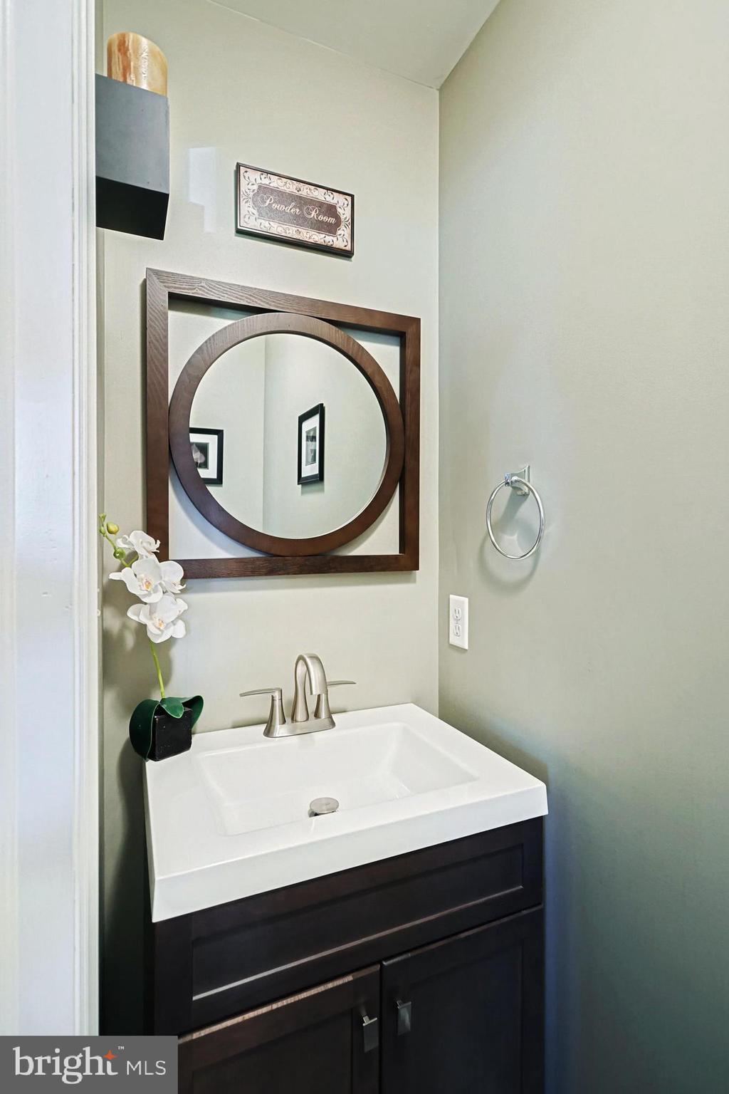 784 Rishel Drive York, PA 17406 - Photo 10 of 35 Gallery Image 10