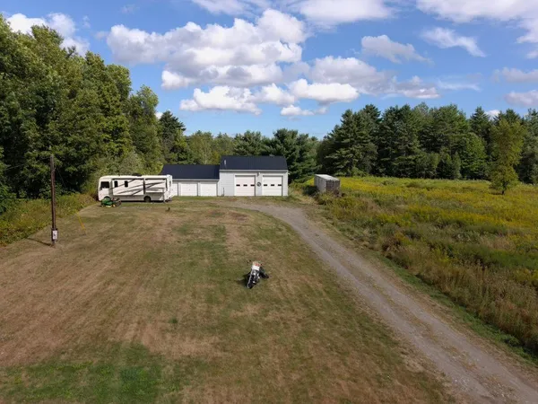 $168,000 | 389 Mutton Lane, Clinton, ME 04927