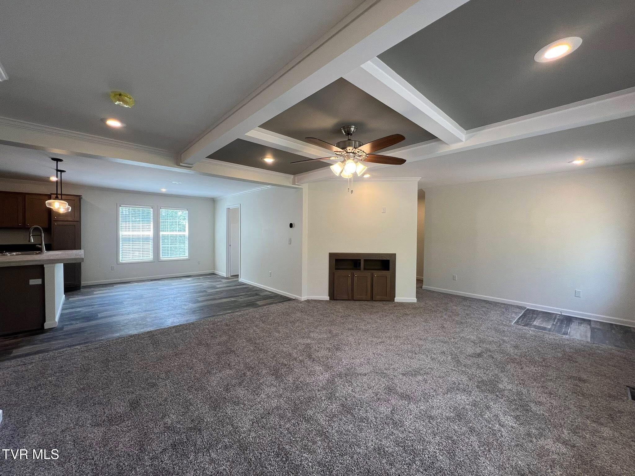 286 Race Track Road Rogersville, TN 37857 - Photo 7 of 23 IMG_3086