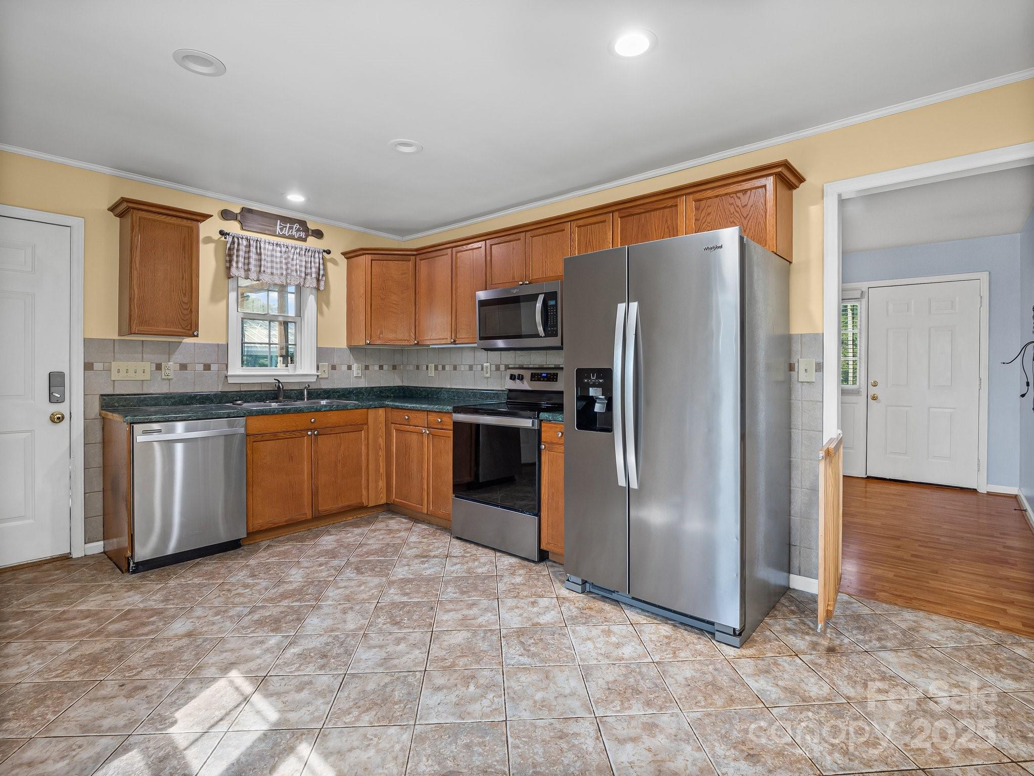 111 Charcoal Road Cherryville, NC 28021 - Photo 7 of 29