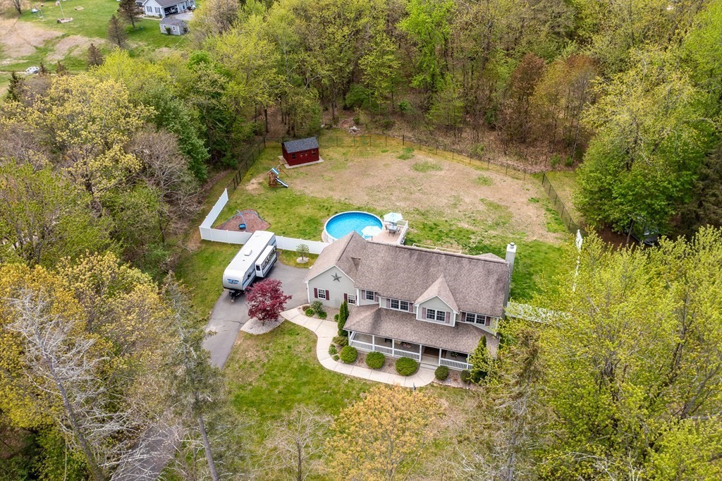 340 Westfield Road Russell, MA 01071 - Photo 4 of 42 Gallery Image 4