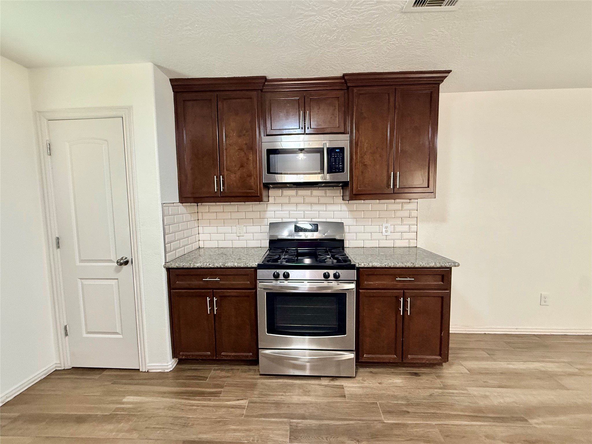 21927 Octavia Way Houston, TX 77073 - Photo 4 of 11