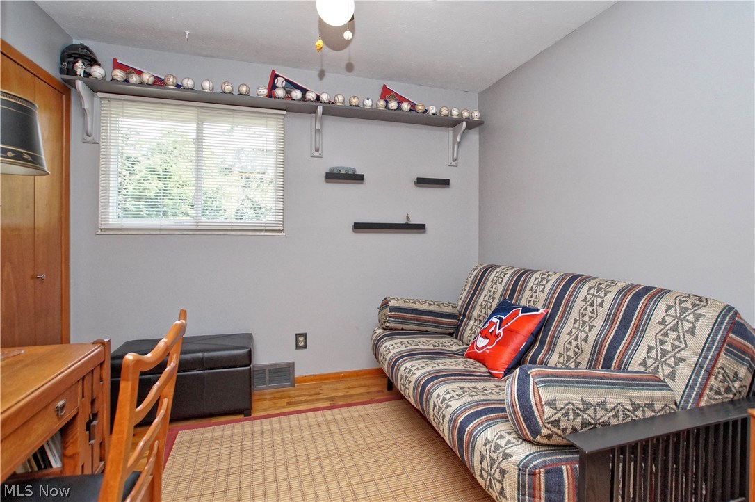 618 Mannering Road Eastlake, OH 44095 - Photo 13 of 30 Gallery Image 13