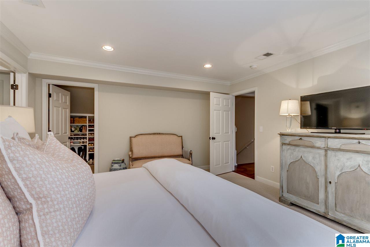 3013 Cambridge Road Birmingham, AL 35223 - Photo 27 of 50