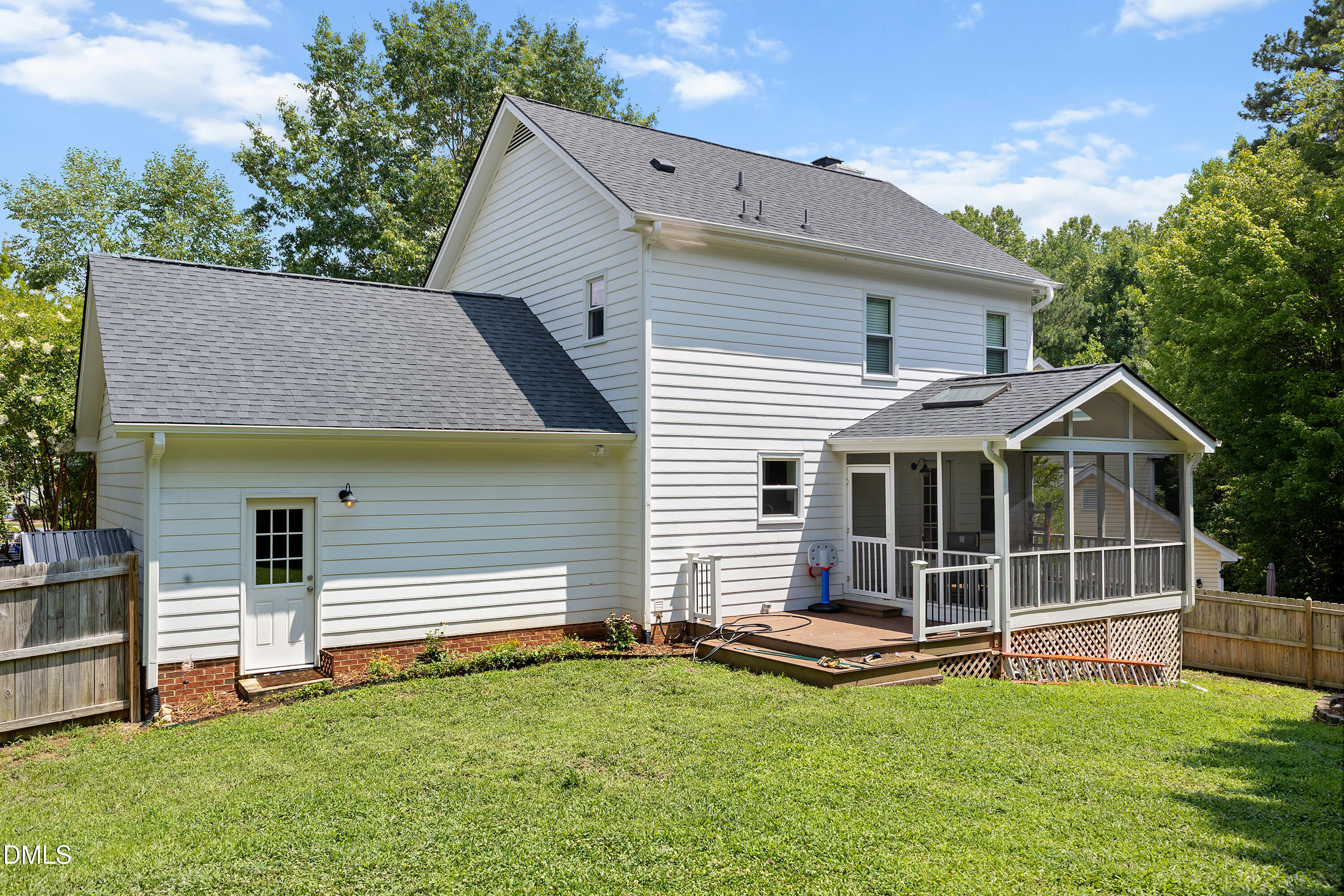 6701 Holly Mill Court Raleigh, NC 27613 - Photo 21 of 25 37-6701 Holly Mill Ct_3172