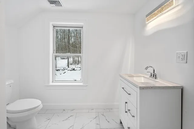 $549,000 | 18 Main Street, Ashburnham, MA 01430