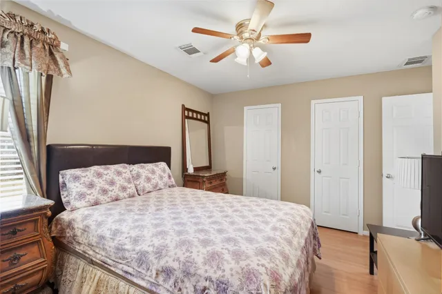 $455,000 | 5511 Gable Meadows Drive, Sugar Land, TX 77479