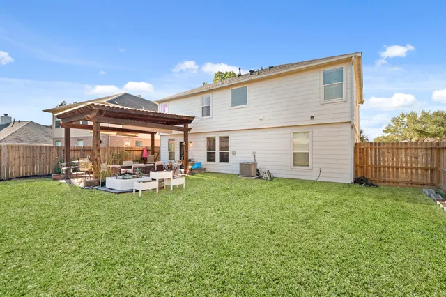 $455,000 | 5511 Gable Meadows Drive, Sugar Land, TX 77479