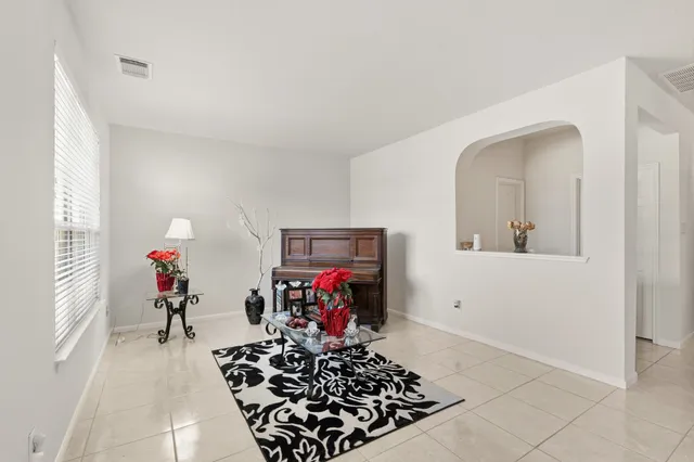 $455,000 | 5511 Gable Meadows Drive, Sugar Land, TX 77479