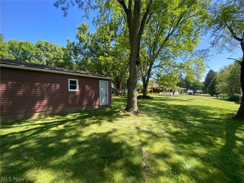 5942 Dailey Road New Franklin, OH 44319 - Photo 4 of 30