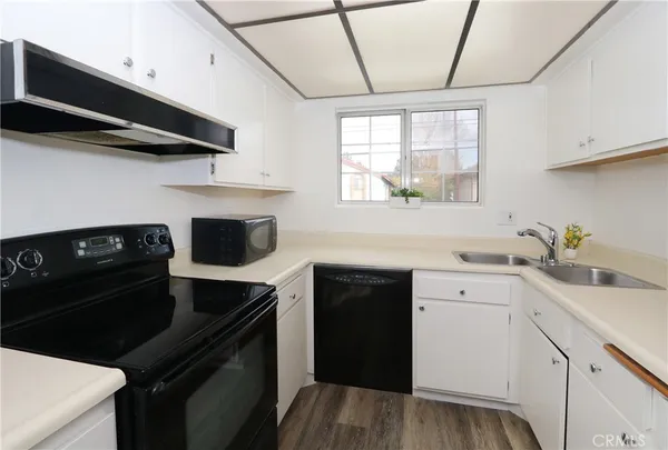 $2,600 | 777 South Citrus Avenue, Azusa, CA 91702