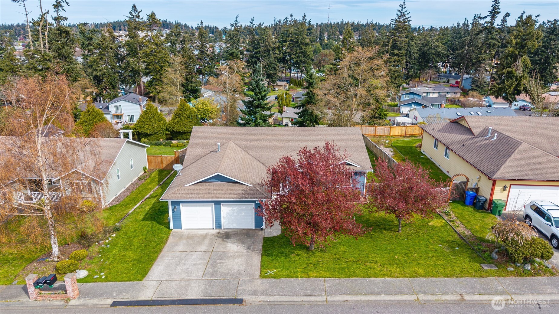 2060 Southwest 16th Avenue Oak Harbor, WA 98277 - Photo 38 of 40 an aerial view of multiple house