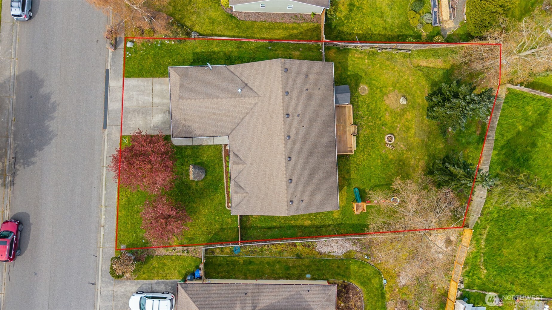 2060 Southwest 16th Avenue Oak Harbor, WA 98277 - Photo 39 of 40 an aerial view of a house