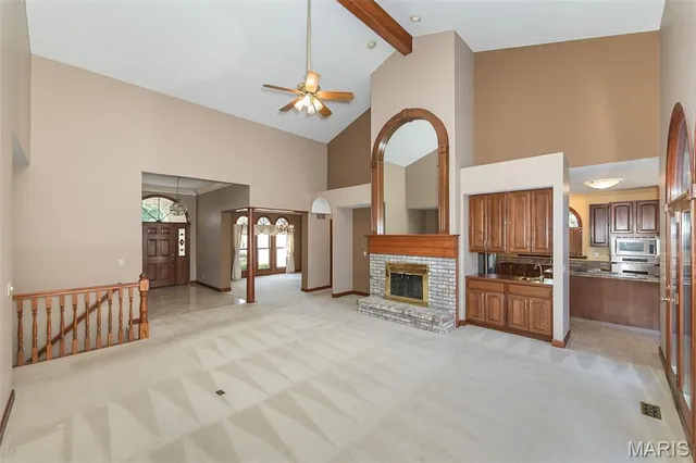 $829,000 | 999 Whitmoor Drive, Weldon Spring, MO 63304