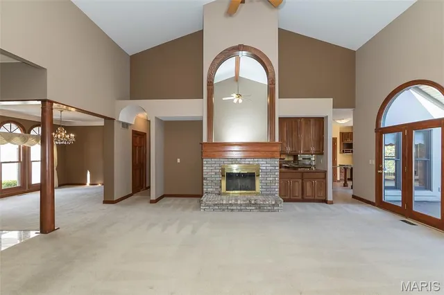 $829,000 | 999 Whitmoor Drive, Weldon Spring, MO 63304