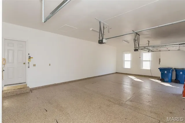 $829,000 | 999 Whitmoor Drive, Weldon Spring, MO 63304