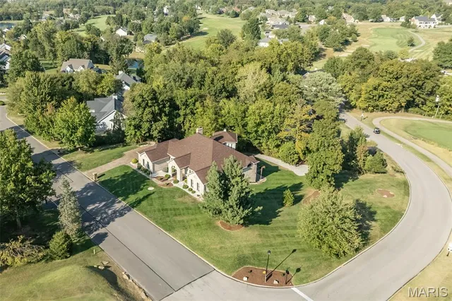$829,000 | 999 Whitmoor Drive, Weldon Spring, MO 63304