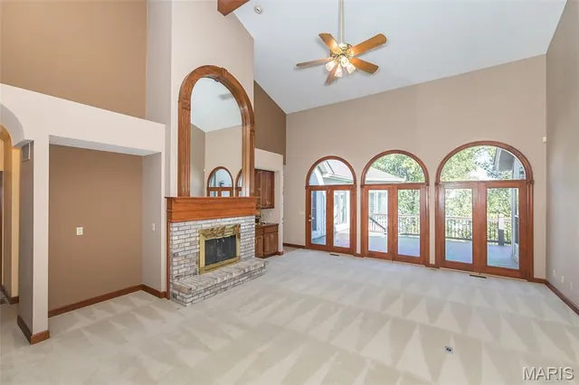 $829,000 | 999 Whitmoor Drive, Weldon Spring, MO 63304