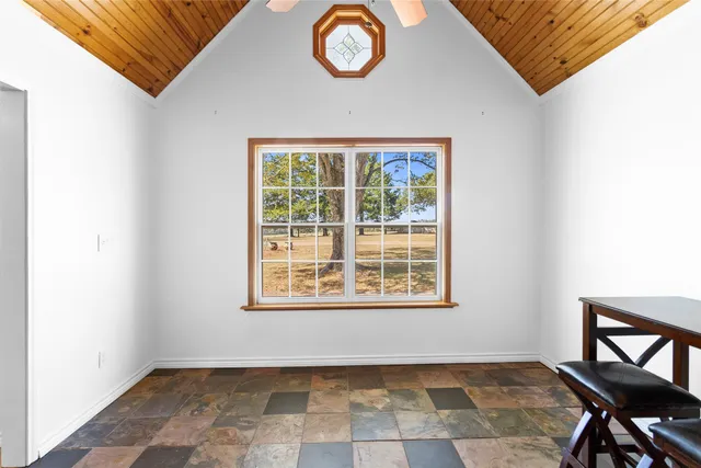 $780,000 | 2604 Kashka Lane, Madisonville, TX 77864