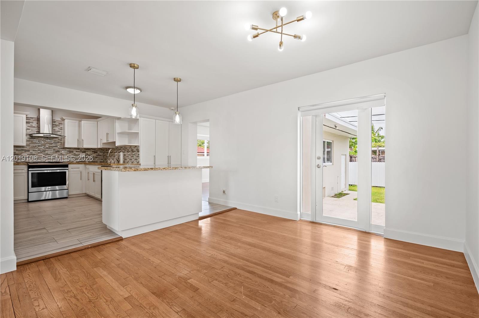 5181 Southwest 5th Street Miami, FL 33134 - Photo 8 of 29