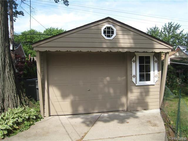 346 Meridan Street Dearborn, MI 48124 - Photo 16 of 16 13.jpg