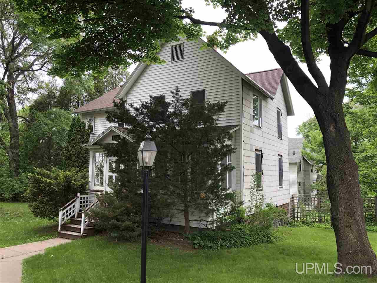 122 West Ridge Street Marquette, MI 49855 - Photo 4 of 13