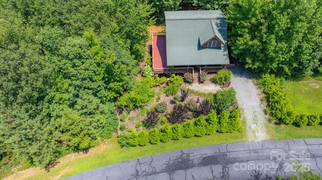 $395,000 | 721 Grandview Loop, Nebo, NC 28761