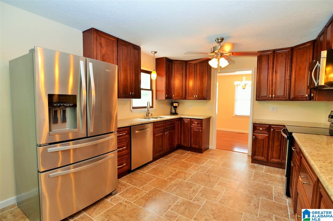 6007 Peninsula Point Gadsden, AL 35907 - Photo 9 of 50