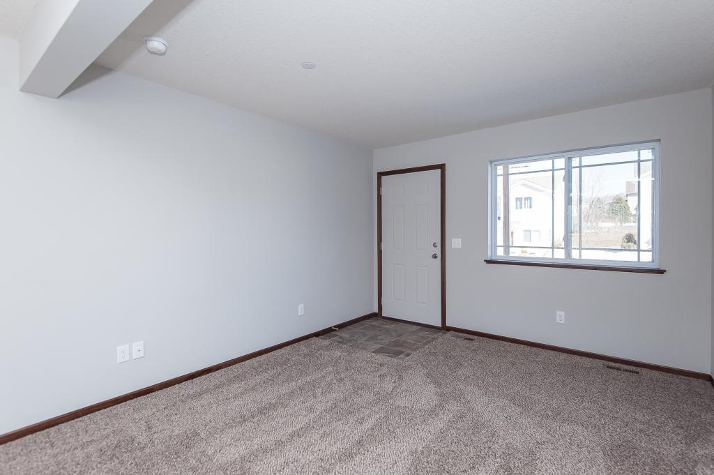 5168 61st Street Northwest Rochester, MN 55901 - Photo 2 of 24