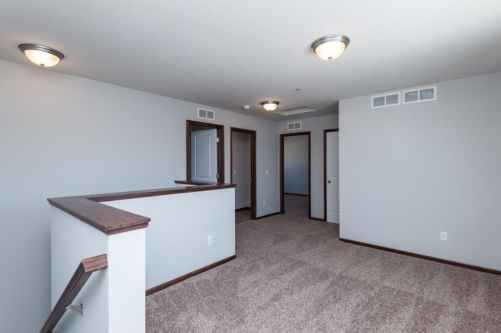 5168 61st Street Northwest Rochester, MN 55901 - Photo 14 of 24
