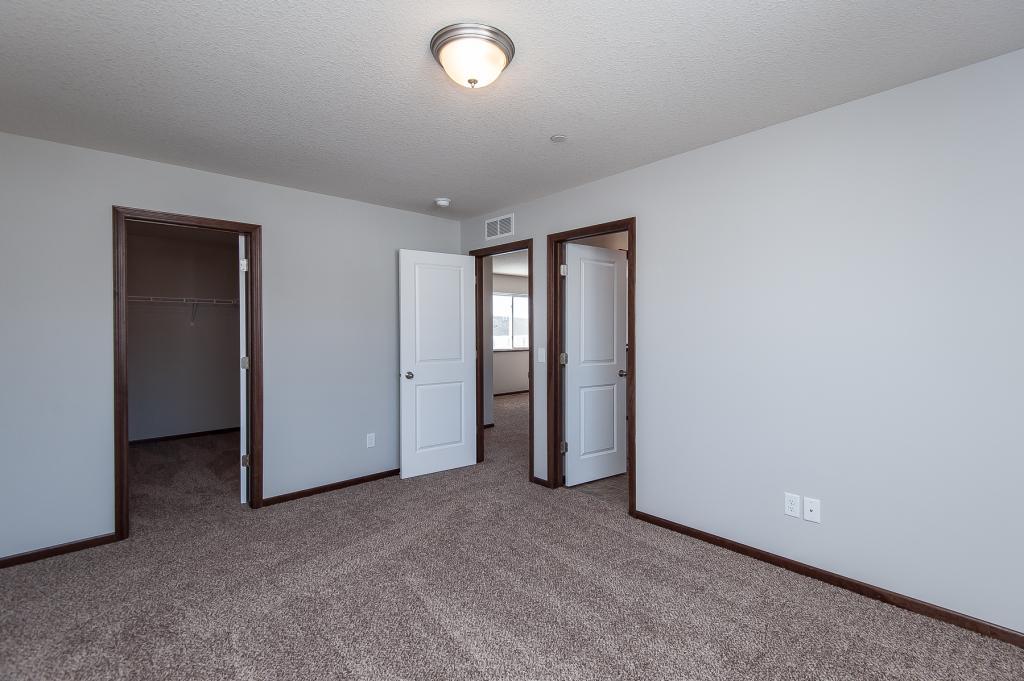 5168 61st Street Northwest Rochester, MN 55901 - Photo 17 of 24