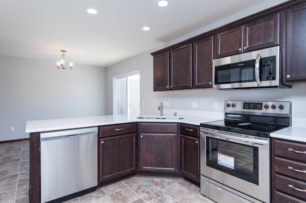 5168 61st Street Northwest Rochester, MN 55901 - Photo 7 of 24