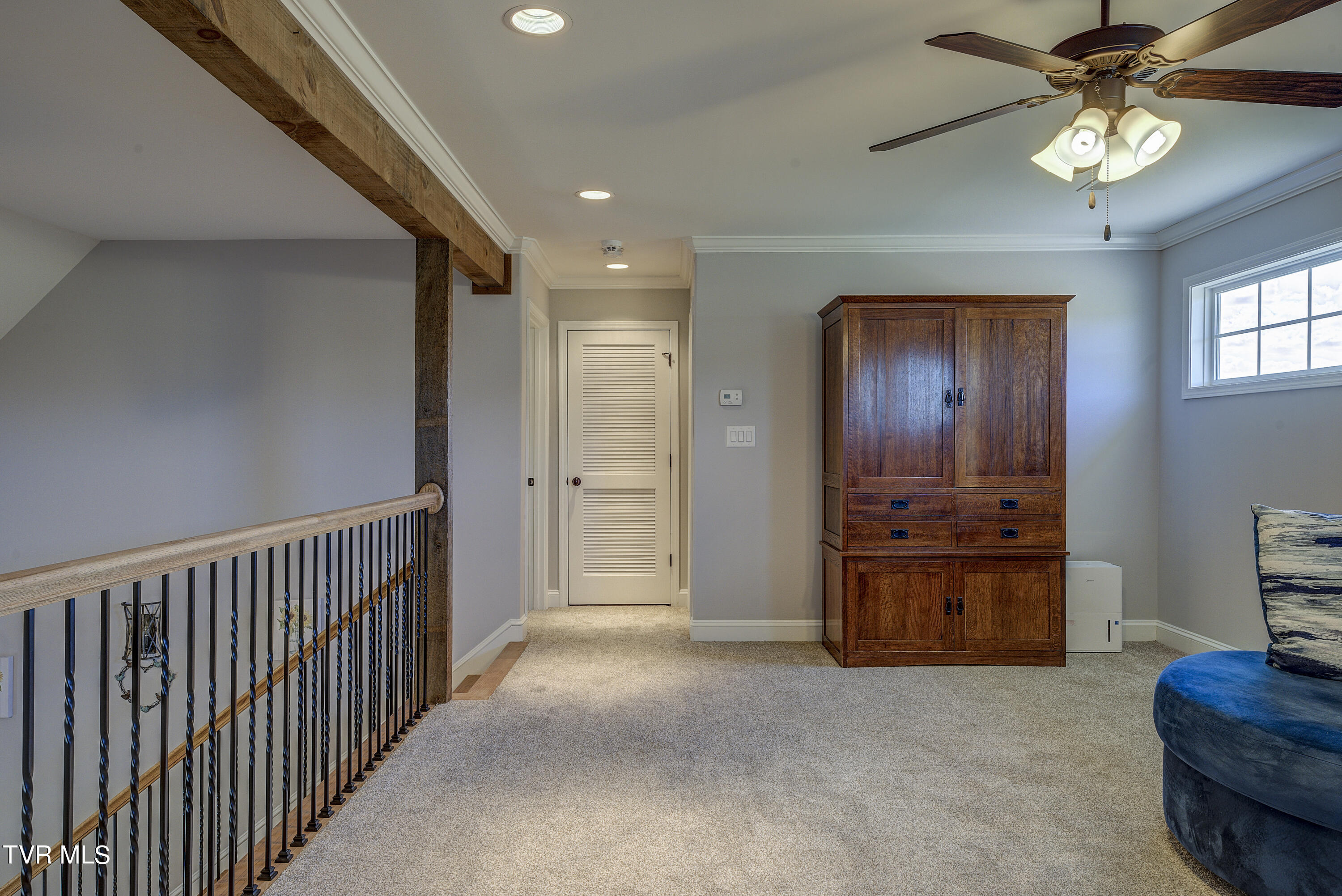 755 Hales Chapel Road Gray, TN 37615 - Photo 20 of 57 Loft