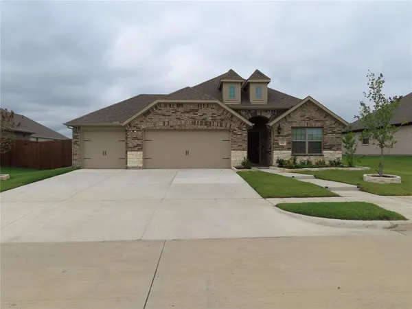 $2,495 | 426 Oleander Drive, Royse City, TX 75189