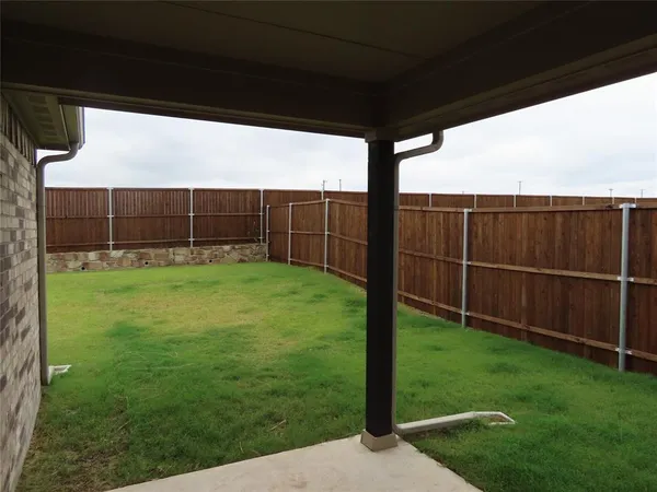 $2,495 | 426 Oleander Drive, Royse City, TX 75189
