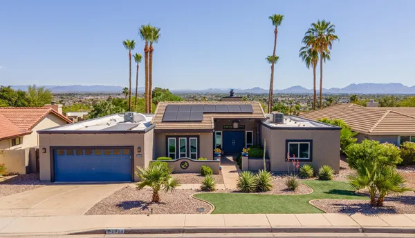 $3,595 | 1914 East Beck Lane, Phoenix, AZ 85022