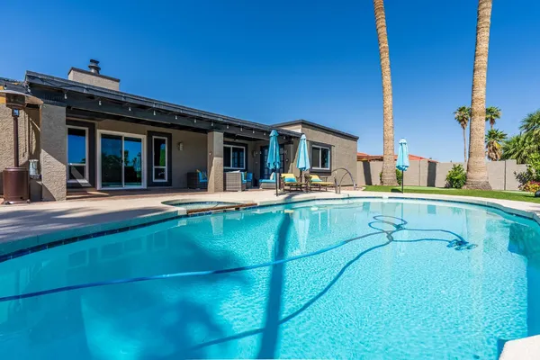 $3,595 | 1914 East Beck Lane, Phoenix, AZ 85022