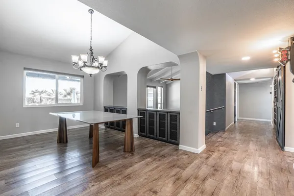 $3,595 | 1914 East Beck Lane, Phoenix, AZ 85022