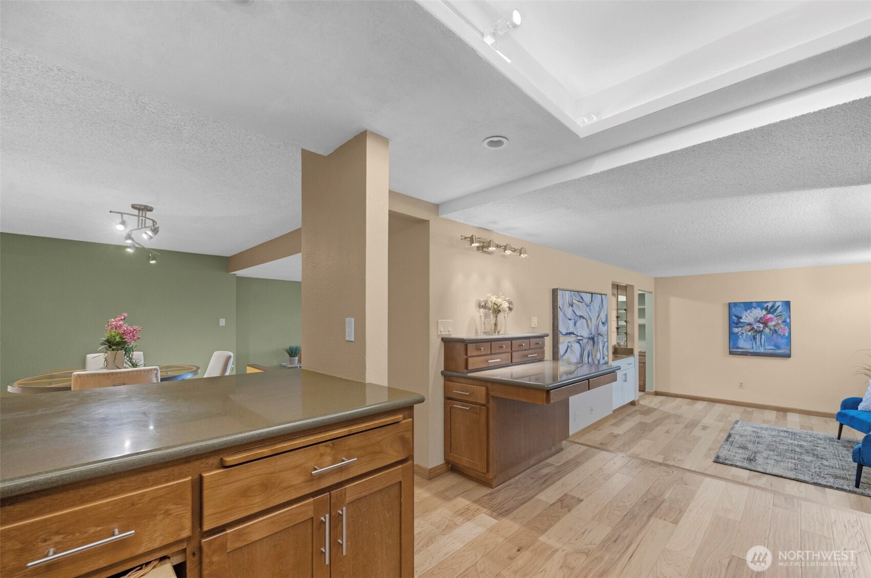 200 James Street, Unit 307 Edmonds, WA 98020 - Photo 24 of 37 a kitchen with cabinets and appliances