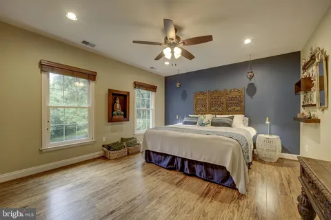 $1,995,000 | 13101 Ridge Drive, Rockville, MD 20850