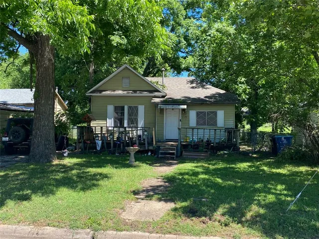 $77,500 | 513 West Coffin Street, Denison, TX 75020