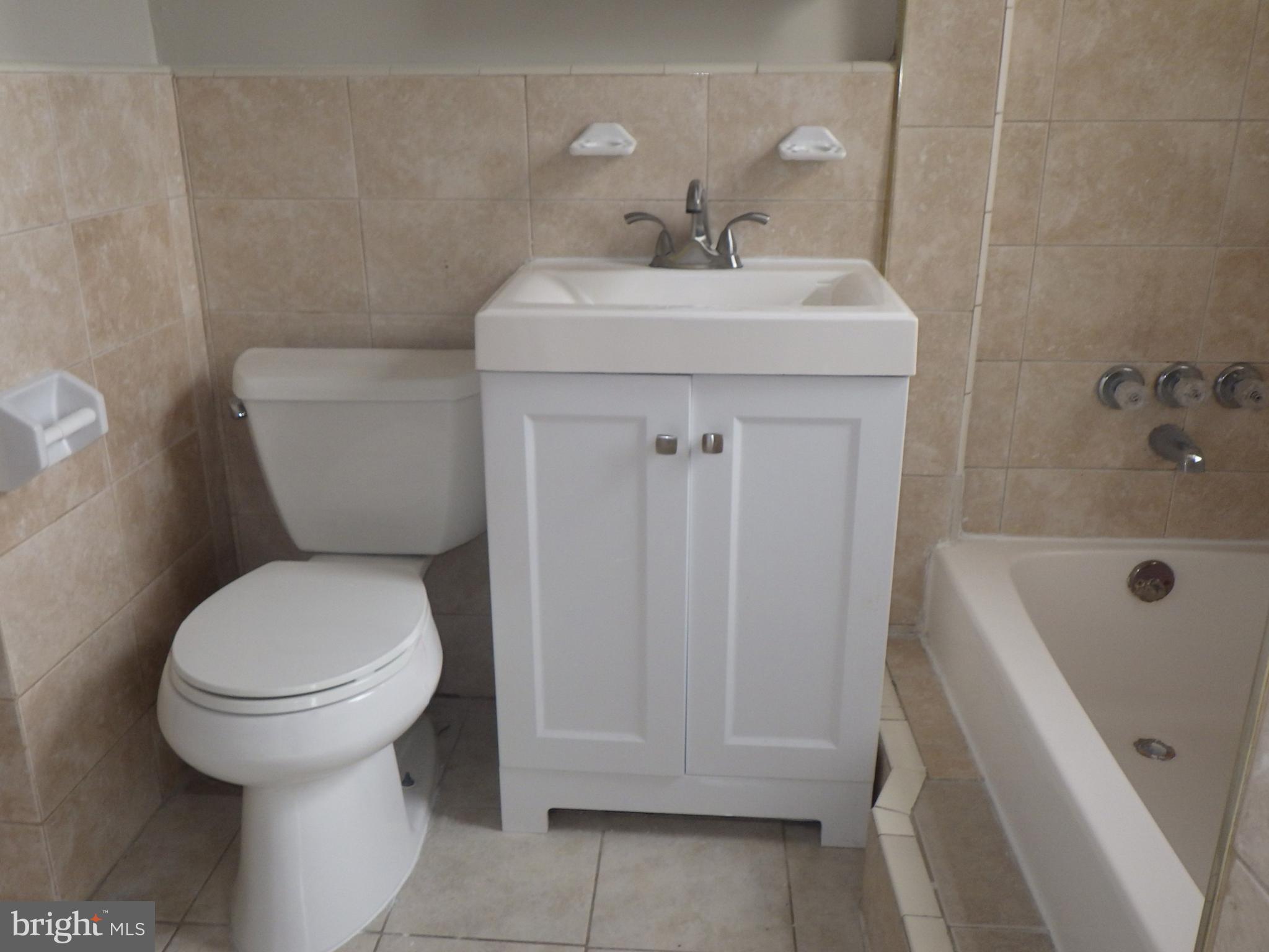26 Lamport Road Upper Darby, PA 19082 - Photo 12 of 20